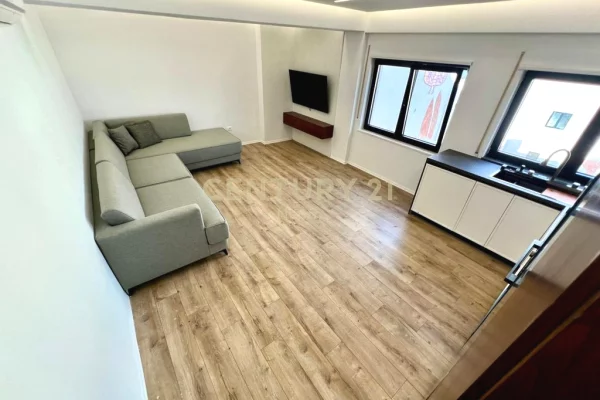 Shtepi me qera Apartament ne Tirane, 1+1, Mobilimi E mobiluar, Pagesa 600  Euro.