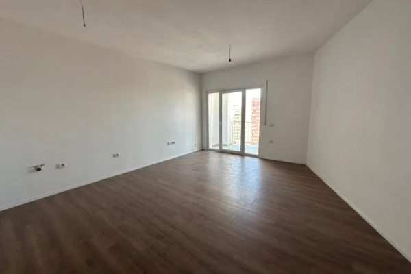 Apartment for sale in Tirana 2+1, Emty