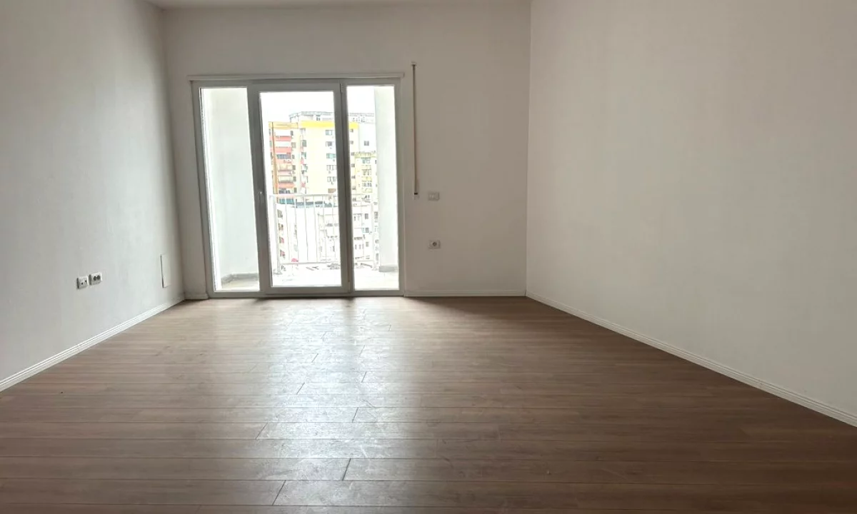 Apartment for sale in Tirana 2+1, Emty