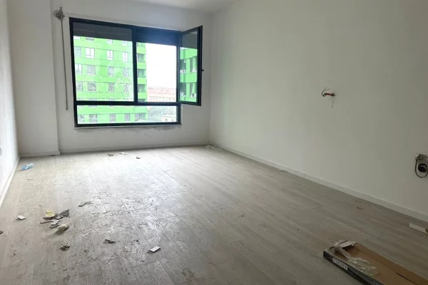 Apartment for sale in Tirana 3+1, Emty