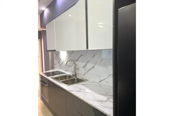 Shtepi me qera Apartament ne Durres, 2+1, Mobilimi E mobiluar, Pagesa 8,000  Euro.