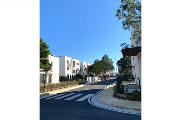 Shtepi me qera 2+1 ne Durres - 8,000 Euro