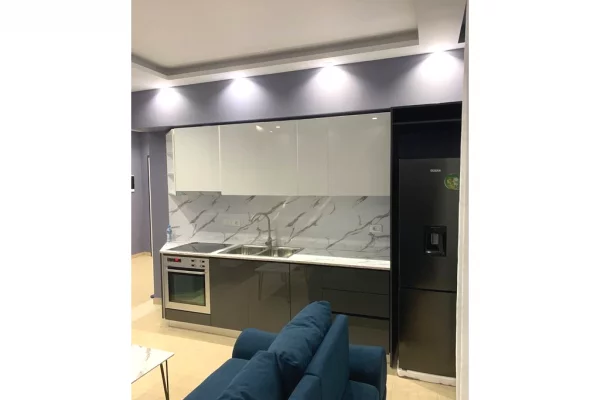 Shtepi me qera Apartament ne Durres, 2+1, Mobilimi E mobiluar, Pagesa 8,000  Euro.