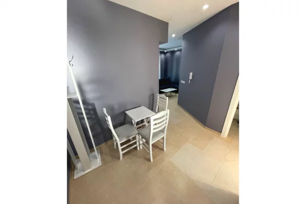 Shtepi me qera Apartament ne Durres, 2+1, Mobilimi E mobiluar, Pagesa 8,000  Euro.