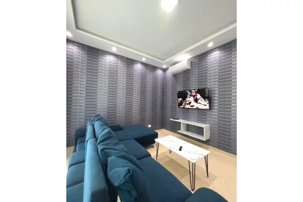 Shtepi me qera Apartament ne Durres, 2+1, Mobilimi E mobiluar, Pagesa 8,000  Euro.