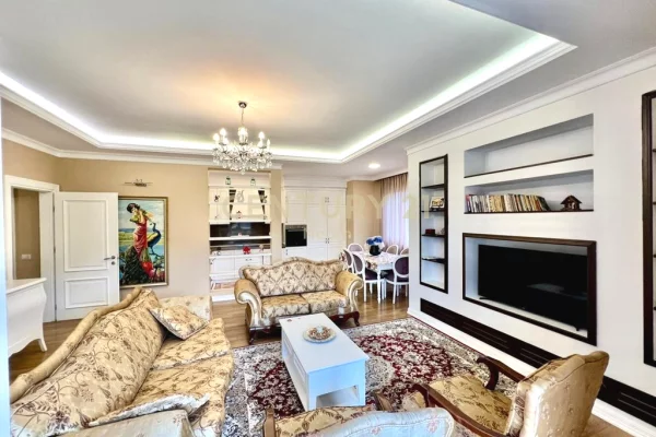 Shtepi me qera Apartament ne Tirane, 2+1, Mobilimi E mobiluar, Pagesa 900  Euro.