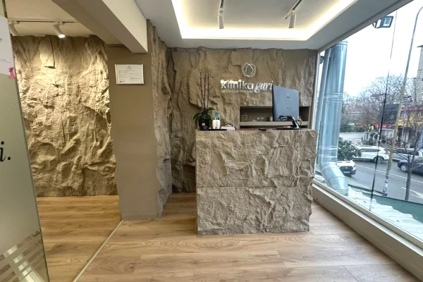 Ambient biznesi me qera 3+1 ne Tirane - 1,500 Euro