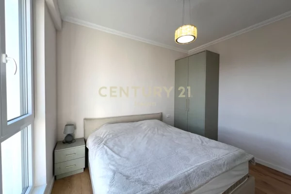 Shtepi me qera Apartament ne Tirane, 1+1, Mobilimi E mobiluar, Pagesa 700  Euro.