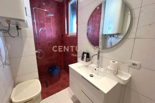 Shtepi me qera Apartament ne Tirane, 1+1, Mobilimi E mobiluar, Pagesa 700  Euro.