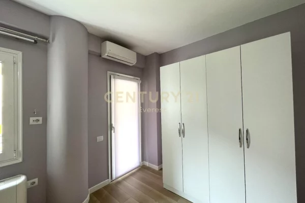 Shtepi me qera Apartament ne Tirane, 2+1, Mobilimi E mobiluar, Pagesa 850  Euro.