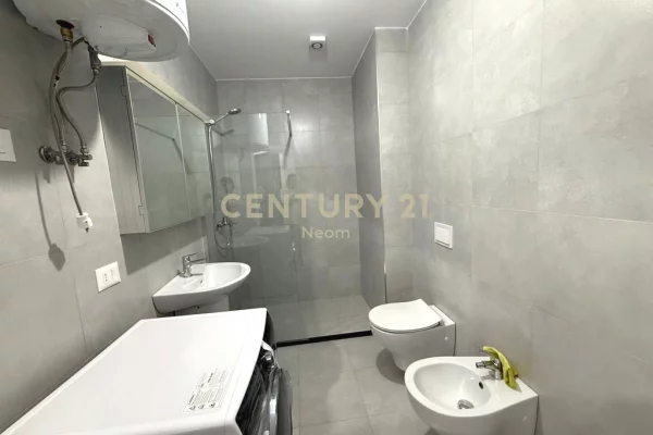 Shtepi me qera Apartament ne Tirane, 1+1, Mobilimi E mobiluar, Pagesa 600  Euro.