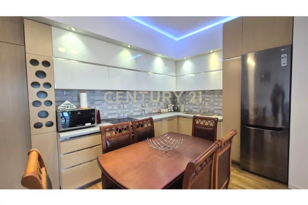 Apartment for rent in Tirana 2+1, Furnished