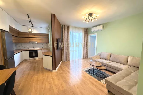 House for Rent 3+1 in Tirana - 1,300 Euro