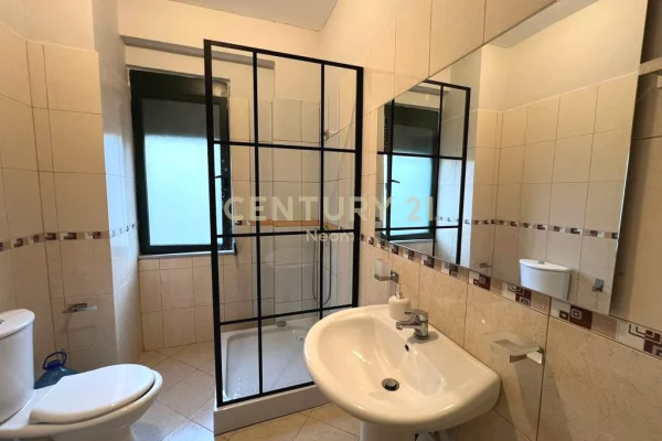 Appartamento in affitto a Tirana 1+1, Arredato