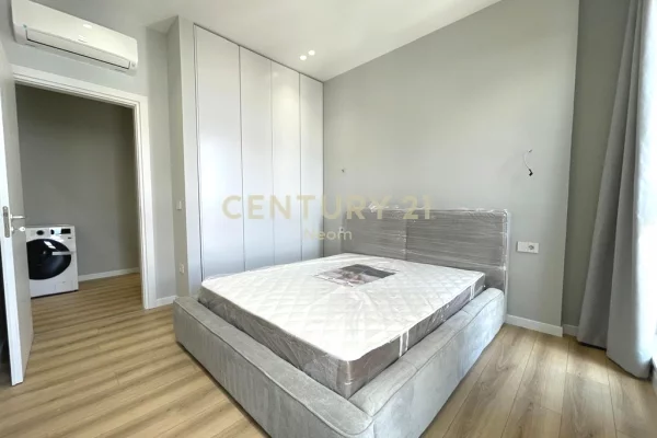 Shtepi me qera Apartament ne Tirane, 1+1, Mobilimi E mobiluar, Pagesa 1,150  Euro.