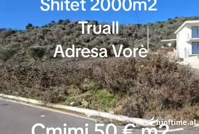 Truall ose Toke  ne Tirane - 100,000 Euro