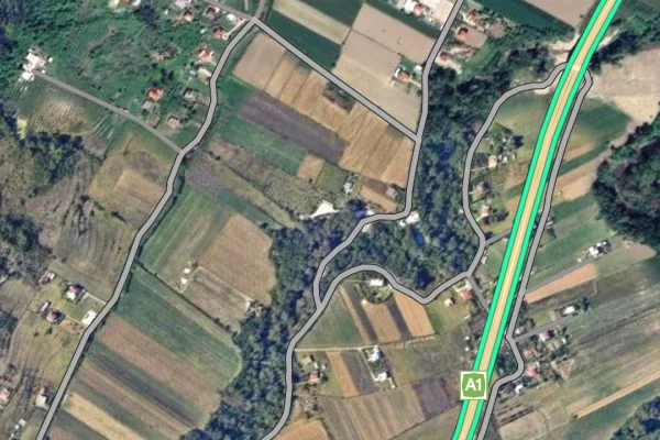 Truall ose Toke ne Tirane - 70,000 Euro