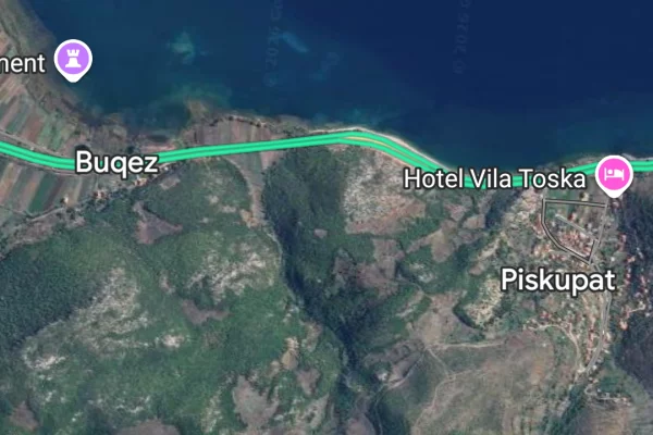 Truall ose Toke  ne Pogradec - 100,000 Euro