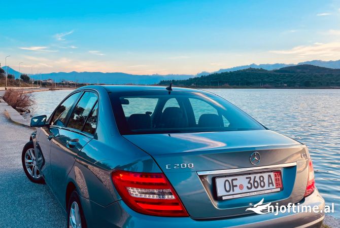 Cars for sale in Vlora - 970,000 Leke