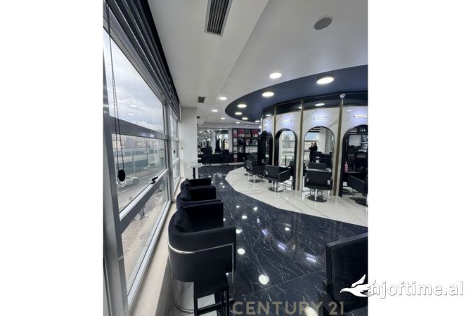 Ambient biznesi ne shitje 1+1 ne Tirane - 350,000 Euro