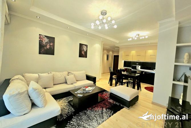 Shtepi me qera Apartament ne Tirane, 2+1, Mobilimi E mobiluar, Pagesa 650  Euro.