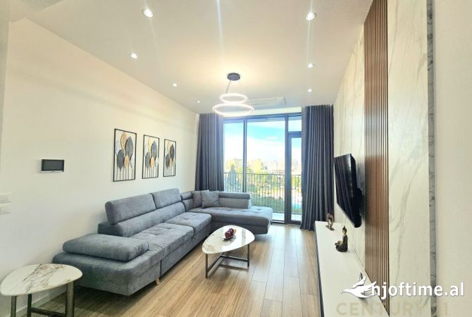 Shtepi me qera 2+1 ne Tirane - 1,300 Euro