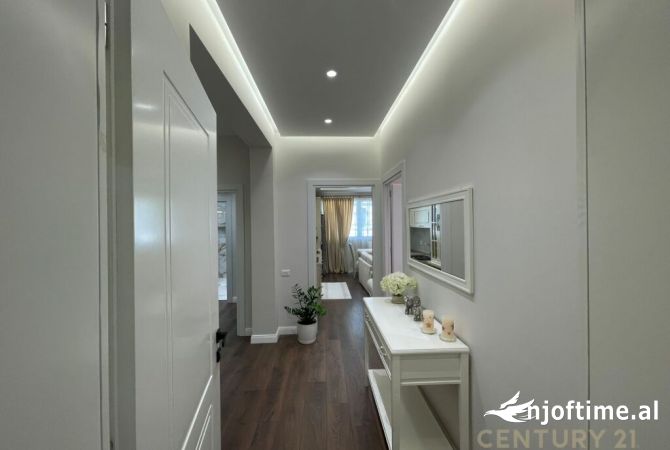 Apartment for rent in Tirana 2+1, Furnished