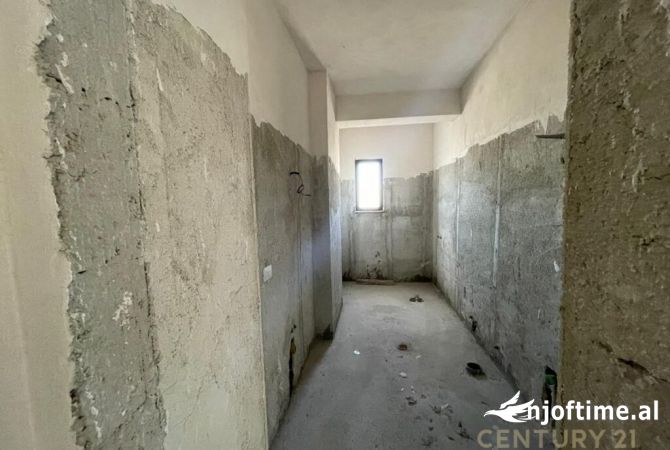 Shtepi ne shitje 2+1 ne Vlore - 250,000 Euro