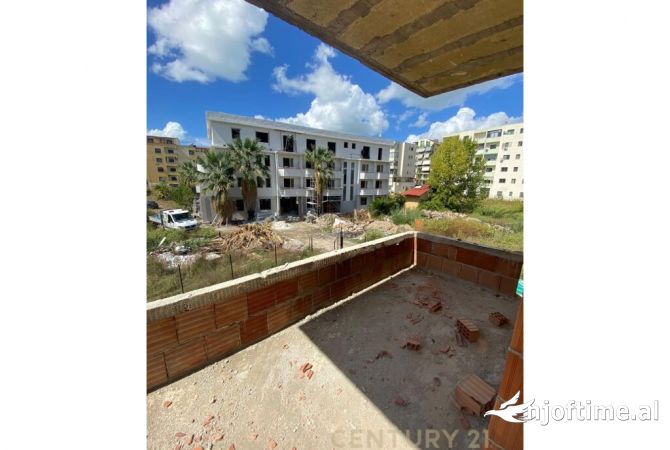 SHITET HOTEL NE NDERTIM, GOLEM.