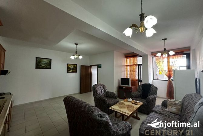 Shtepi ne shitje Apartament ne Tirane, 1+1, Mobilimi E mobiluar, Pagesa 90,000  Euro.