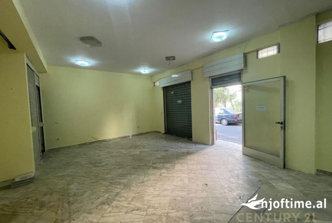 Ambient biznesi me qera 1+1 ne Tirane - 1,000 Euro
