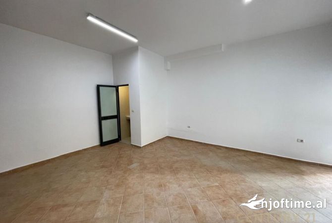Ambient biznesi ne shitje 1+1 ne Tirane - 80,000 Euro