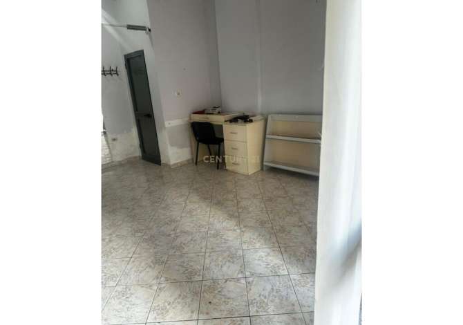 Ambient biznesi me qera 1+1 ne Tirane - 400 Euro
