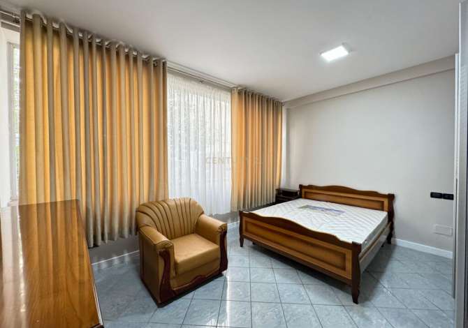 Shtepi me qera 2+1 ne Tirane - 550 Euro