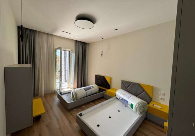Shtepi me qera 2+1 ne Tirane - 750 Euro