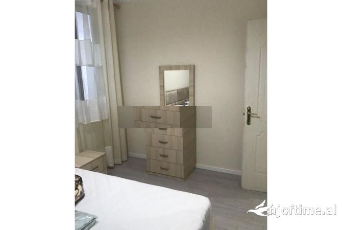 Shtepi me qera 1+1 ne Tirane - 400 Euro