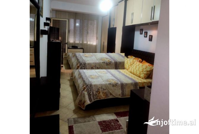 Shtepi ne shitje 1+1 ne Tirane - 110,000 Euro