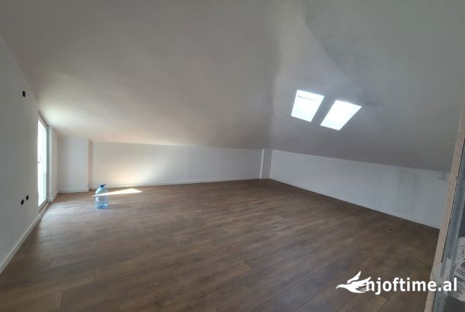 Shtepi ne shitje 2+1 ne Tirane - 109,000 Euro