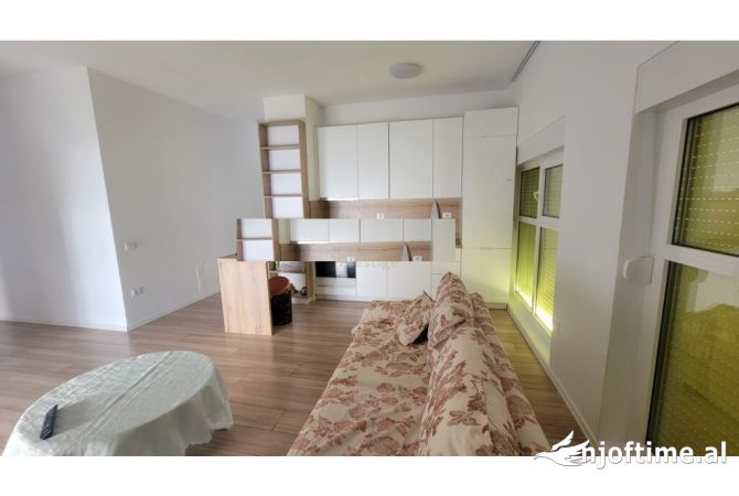 Shtepi me qera 2+1 ne Tirane - 450 Euro