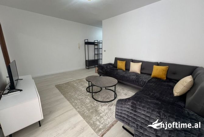 Shtepi me qera 1+1 ne Tirane - 650 Euro