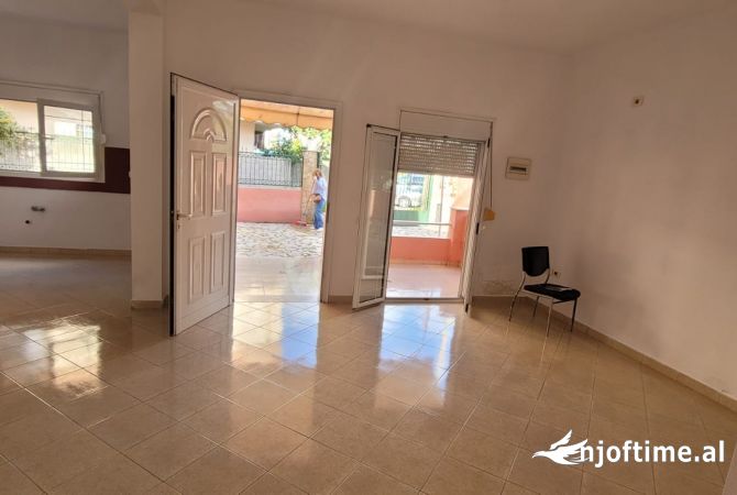 Shtepi ne shitje 2+1 ne Tirane - 295,000 Euro