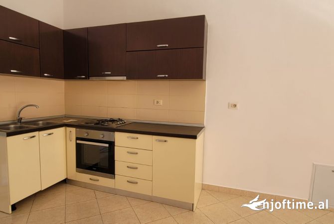 Shtepi ne shitje 2+1 ne Tirane - 295,000 Euro