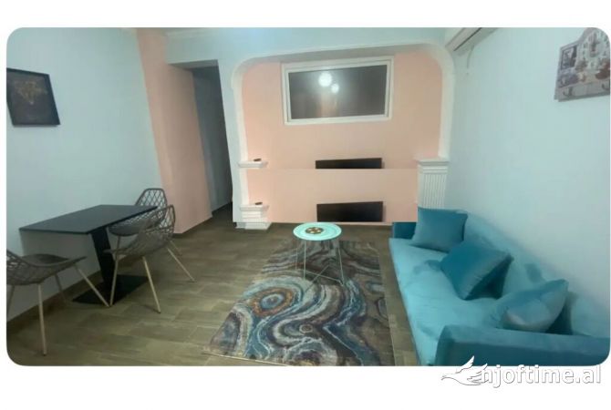 Shtepi me qera 1+1 ne Tirane - 430 Euro