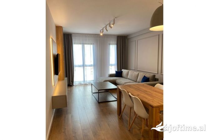 Shtepi me qera 2+1 ne Tirane - 750 Euro