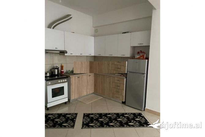 Shtepi ne shitje 1+1 ne Tirane - 65,000 Euro