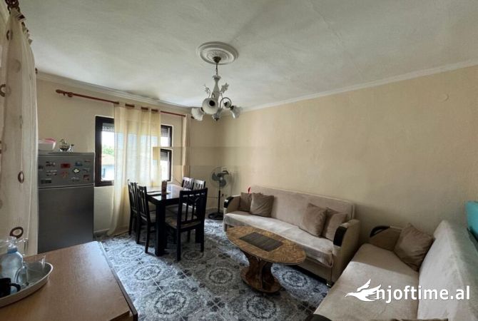 Shtepi ne shitje 3+1 ne Tirane - 80,000 Euro