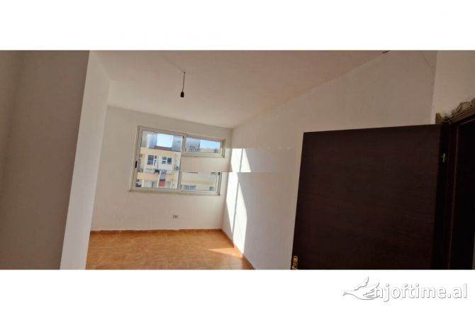 Shtepi ne shitje 2+1 ne Tirane - 112,500 Euro