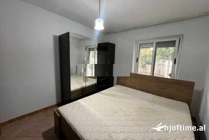 Shtepi ne shitje 2+1 ne Tirane - 85,000 Euro