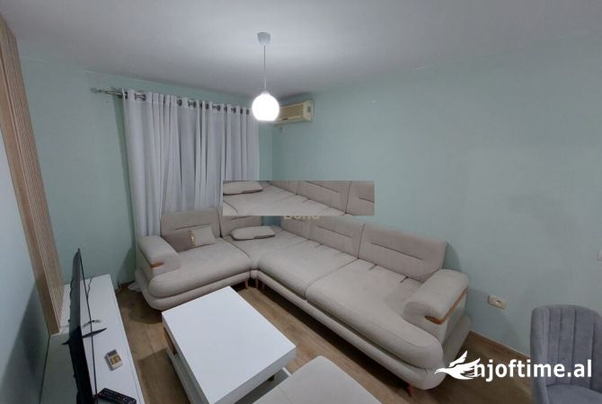 Shtepi me qera 1+1 ne Tirane - 600 Euro