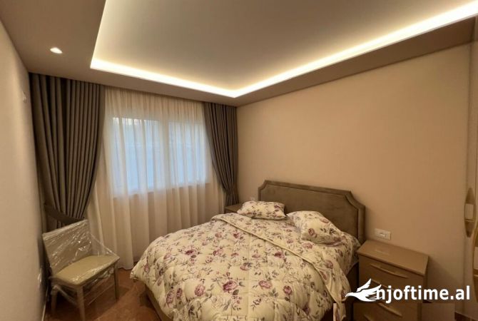 Shtepi me qera 1+1 ne Tirane - 600 Euro